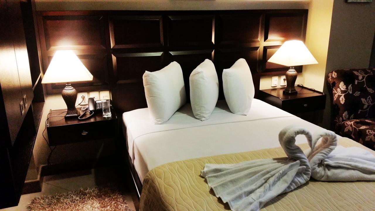 Atlantic Blue Hotel Guayaquil Eksteriør billede
