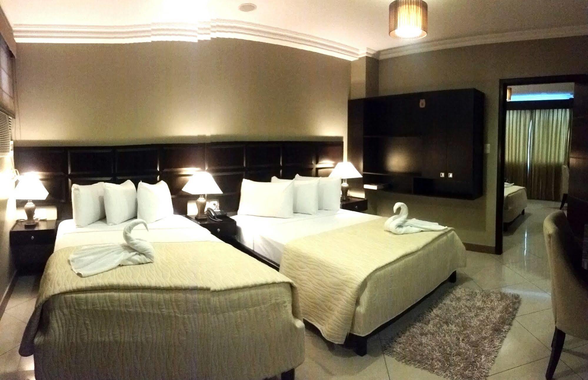 Atlantic Blue Hotel Guayaquil Eksteriør billede