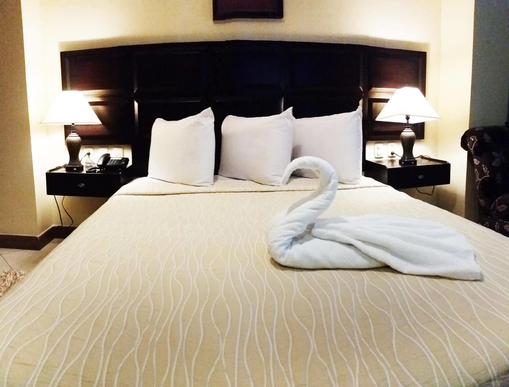 Atlantic Blue Hotel Guayaquil Eksteriør billede